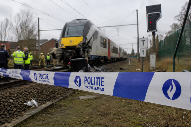 Trein na aanrijding (ChatGPT-AI-impressie)