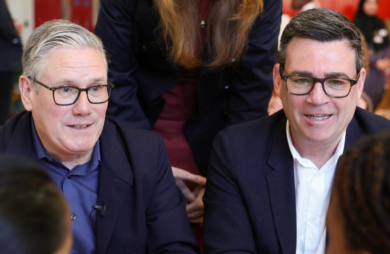 Keir Starmer en Andy Burnham 2026 (@Number 10 - https://creativecommons.org/licenses/by-nc-nd/2.0/) 