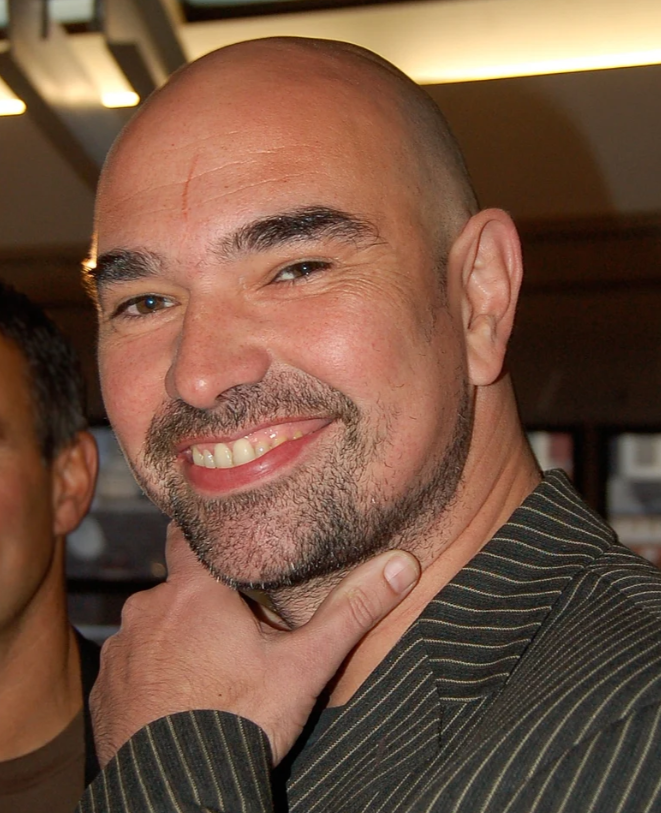 Cees Geel (Rabrynil at Dutch Wikipedia & Bart Hoornstra, CC BY-SA 2.5 NL <https://creativecommons.org/licenses/by-sa/2.5/nl/deed.en>, via Wikimedia Commons)
